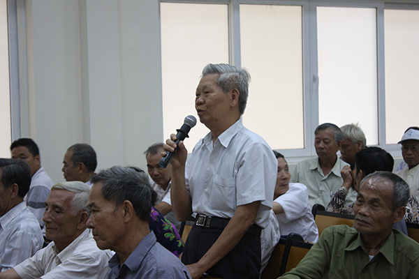 Hà Nội: Sư cô Thích Đồng Hoà thuyết giảng tại UBND phường Thượng Thanh.