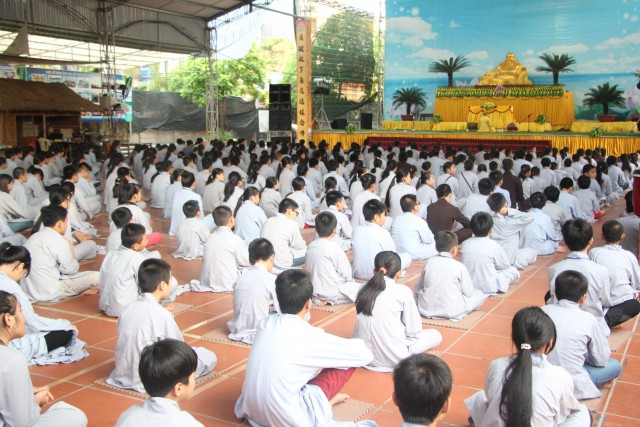 Thái Bình: Bế mạc khóa tu sen hồng chùa Từ Xuyên
