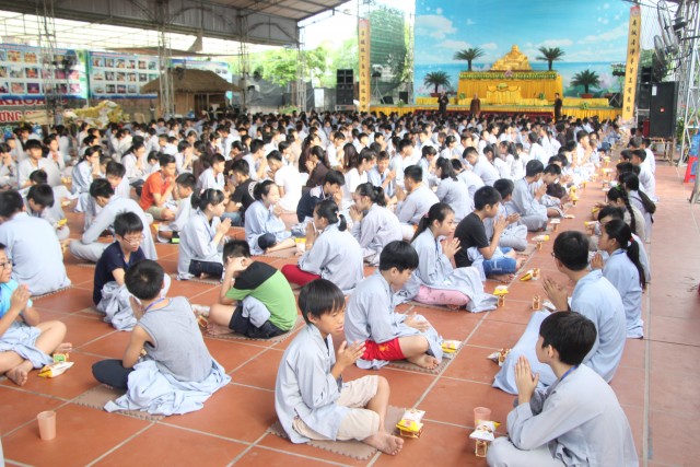 Thái Bình: Bế mạc khóa tu sen hồng chùa Từ Xuyên