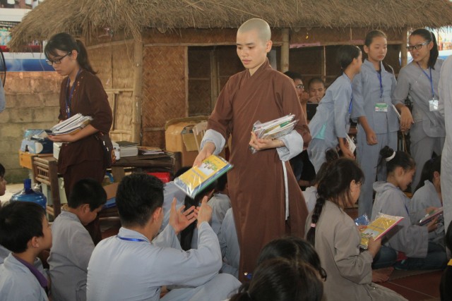 Thái Bình: Bế mạc khóa tu sen hồng chùa Từ Xuyên