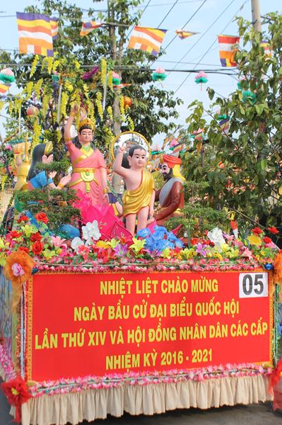 PG Đồng Tháp: Tổng Hợp 20 Xe Hoa Diễu Hành Kính Mừng Phật Đản PL.2560 vào đêm 14/4 Âl