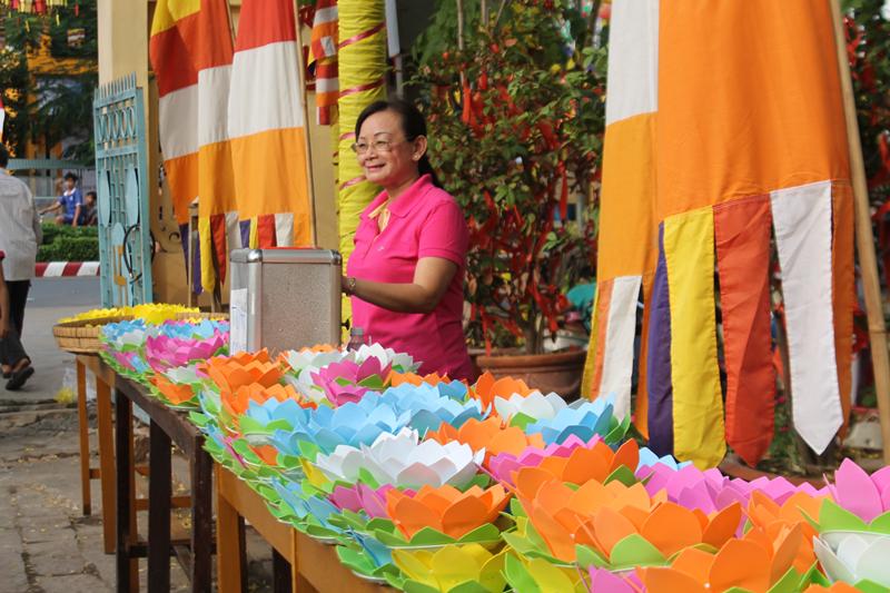 PG Đồng Tháp: Tổng Hợp 20 Xe Hoa Diễu Hành Kính Mừng Phật Đản PL.2560 vào đêm 14/4 Âl