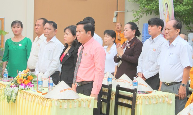 BTSPG Thị xã Dĩ An Chào mừng Đại lễ Phật đản 2560 - DL: 2016