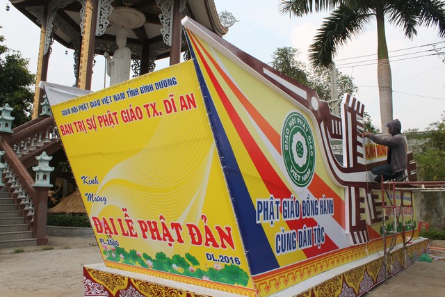 Bình Dương: Trước giờ chào mừng Đại Lễ Phật Đản 2560