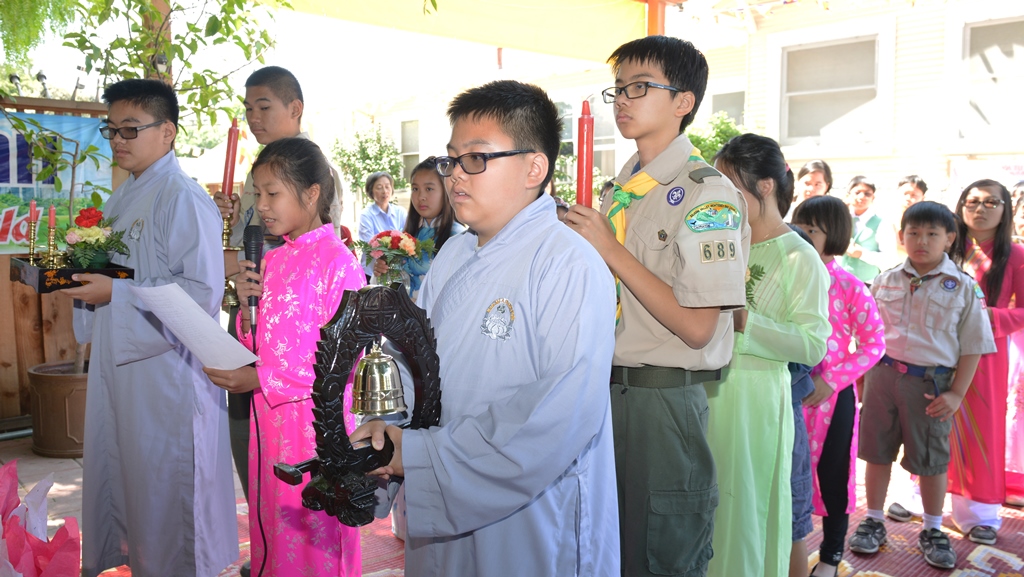Hoa Kỳ: Đại Lễ Phật Đản PL. 2560 tại Tu Viện Huyền Không ở San Jose