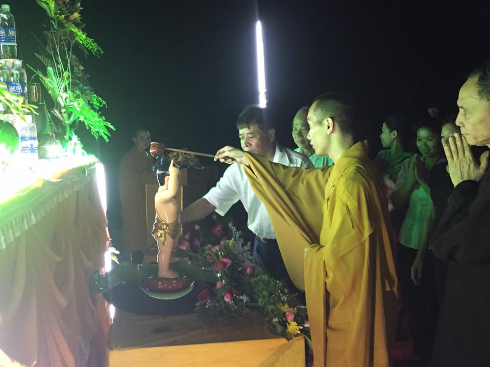 Thanh Hóa: Chùa Hùng Vương kính mừng Phật đản PL.2560