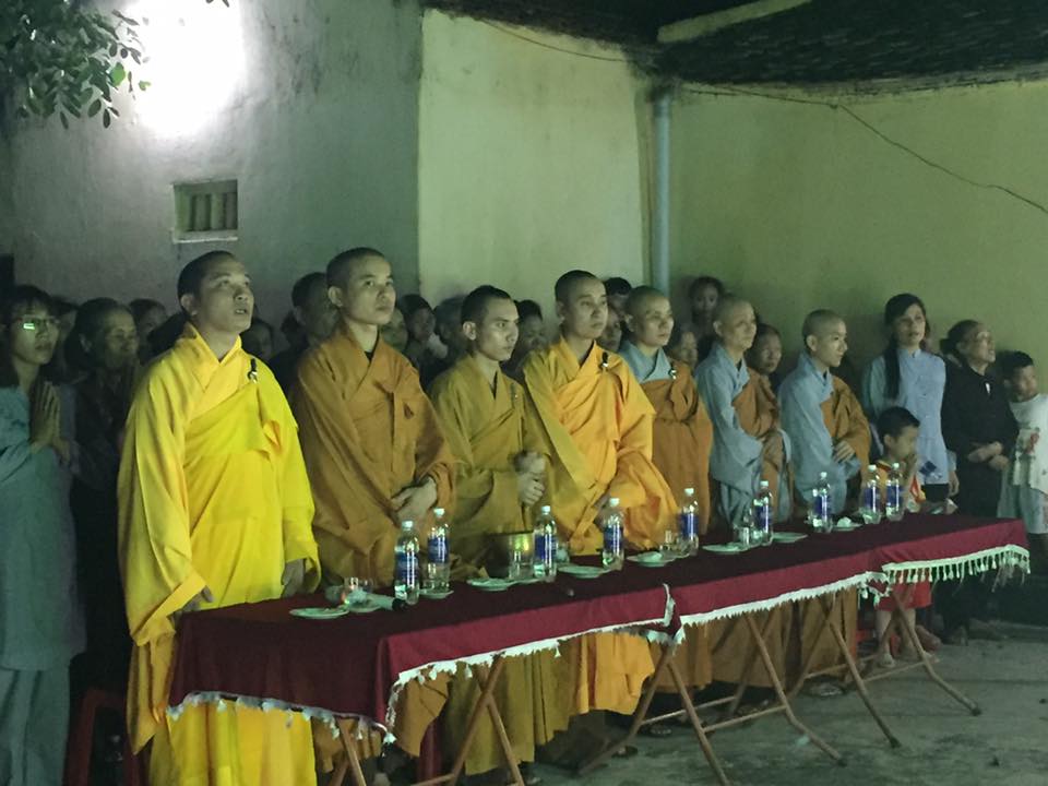Thanh Hóa: Chùa Hùng Vương kính mừng Phật đản PL.2560