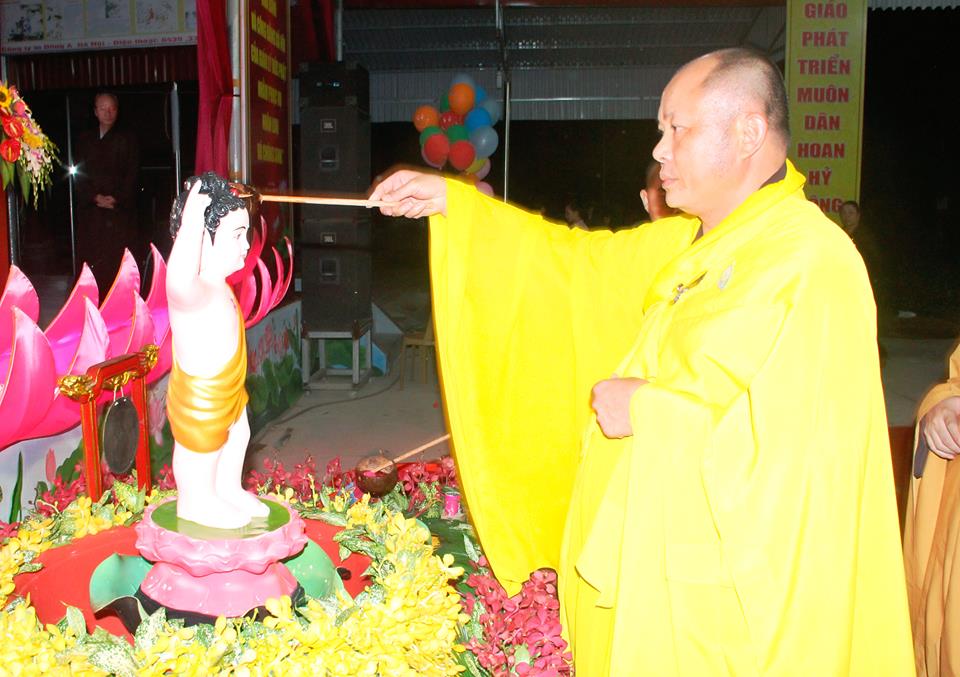 Sầm Sơn: Ban Trị sự GHPGVN Thị xã Sầm Sơn tổ chức Đại Lễ Phật Đản PL.2560 - DL.2016