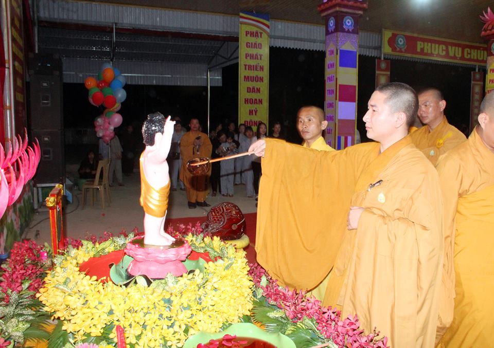 Sầm Sơn: Ban Trị sự GHPGVN Thị xã Sầm Sơn tổ chức Đại Lễ Phật Đản PL.2560 - DL.2016