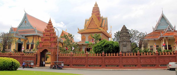 Campuchia: Ngôi Cổ tự Wat Ounalom, quần thể kiến trúc độc đáo