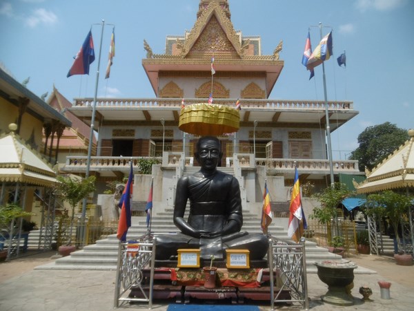 Campuchia: Ngôi Cổ tự Wat Ounalom, quần thể kiến trúc độc đáo