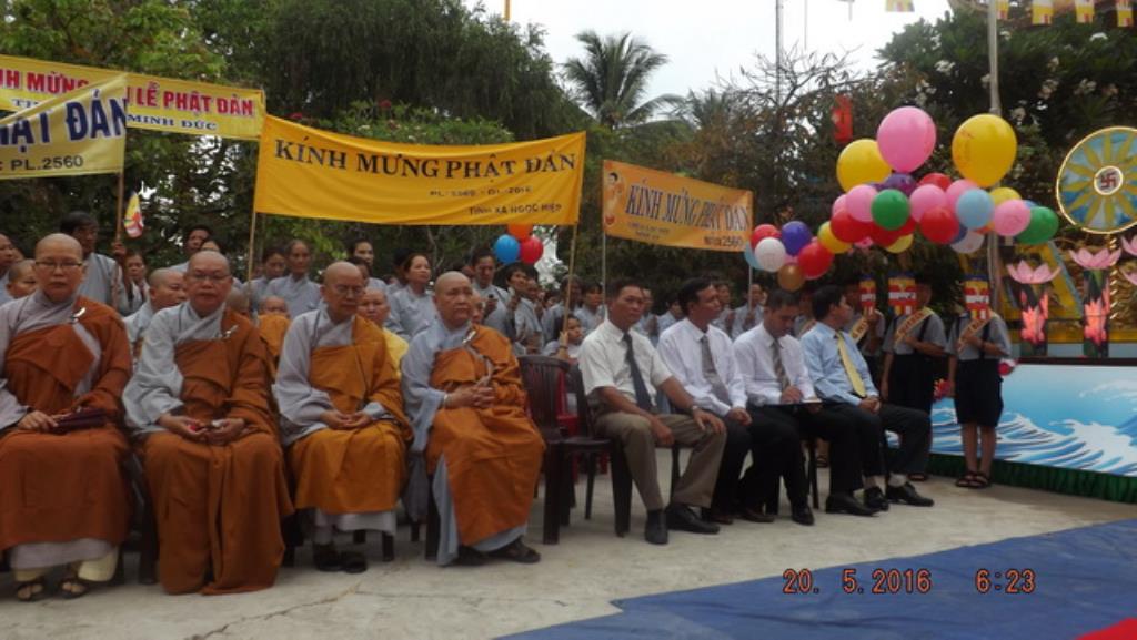 Thị xã Ninh Hòa trang nghiêm tổ chức Đại lễ Phật đản PL.2560