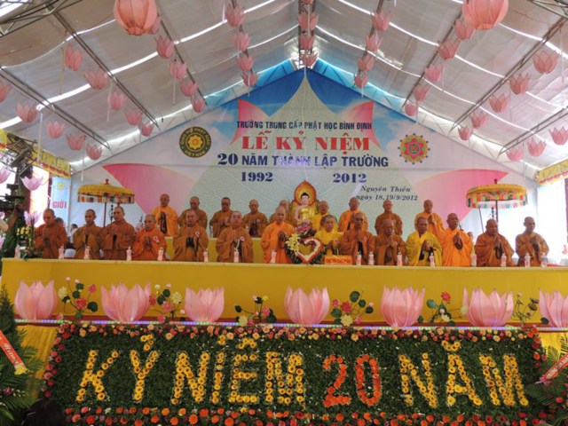 Cung tiễn Ân Sư