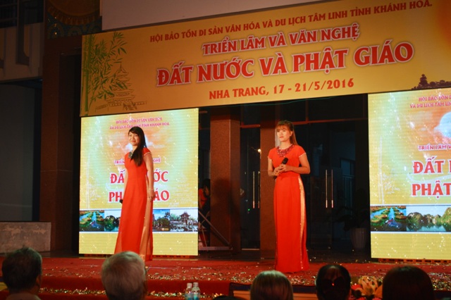 Khánh Hòa: Triển lãm, Văn nghệ Kính mừng Đại lễ Phật đản