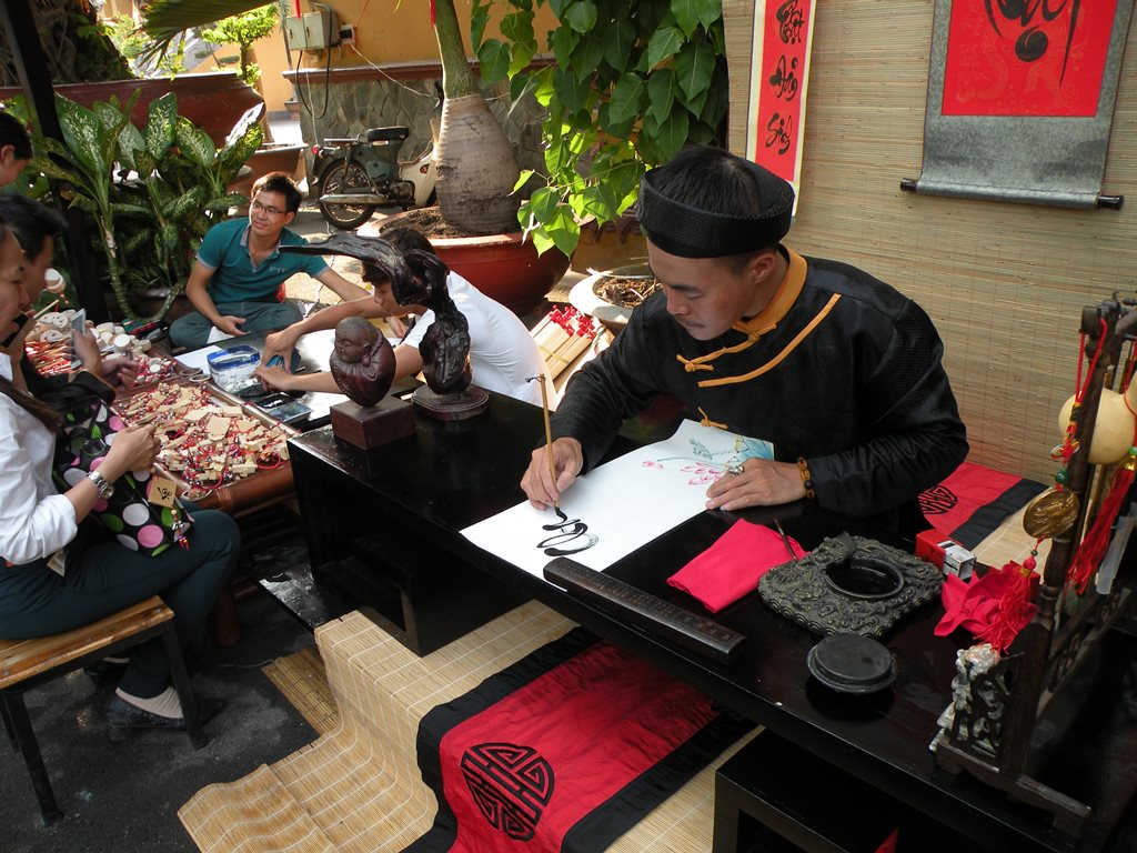 Mùa sen nở