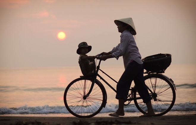 Thơ: Thâm tình của Mạ