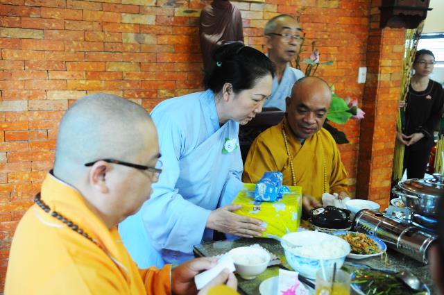TP.HCM: Ấm áp Đại lễ Vu lan Báo hiếu tại Tịnh Viện Pháp Hạnh