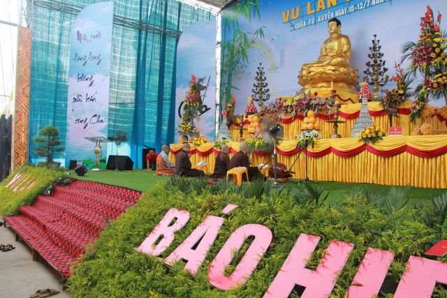 Thái Bình: Đại lễ Vu Lan tại chùa Từ Xuyên
