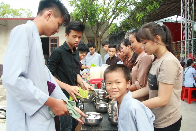 Thái Bình: Đại lễ Vu Lan tại chùa Từ Xuyên
