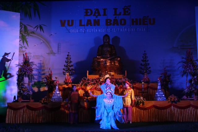 Thái Bình: Đại lễ Vu Lan tại chùa Từ Xuyên
