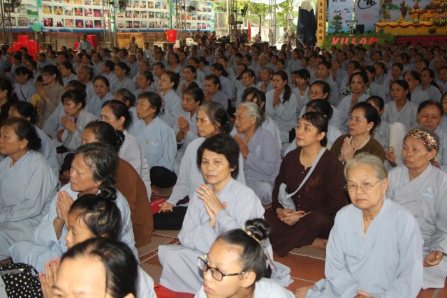 Thái Bình: Đại lễ Vu Lan tại chùa Từ Xuyên