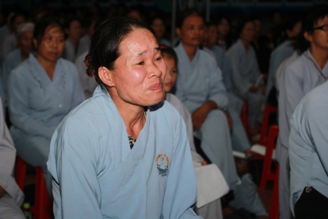 Thái Bình: Đêm hội bông hồng cài áo tại chùa Từ Xuyên