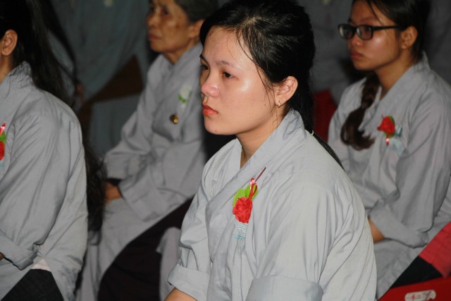 Thái Bình: Đêm hội bông hồng cài áo tại chùa Từ Xuyên