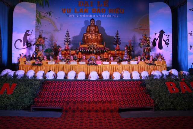 Thái Bình: Đại lễ Vu Lan tại chùa Từ Xuyên