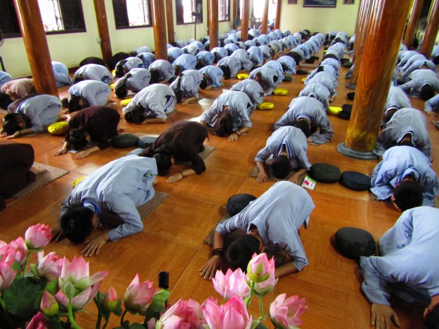 Thái Bình: Gần 200 bạn trẻ về chùa Từ Xuyên dự khóa tu