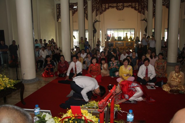 Thái Bình: Hai đôi bạn trẻ làm lễ hằng thuận