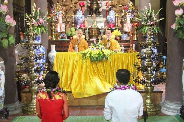 Thái Bình: Hai đôi bạn trẻ làm lễ hằng thuận