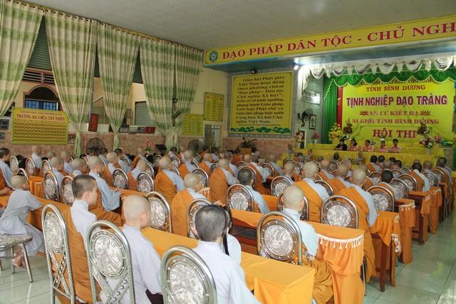 Ban tôn giáo tỉnh Bình Dương thăm trường hạ Tây Thiên- Hội Khánh