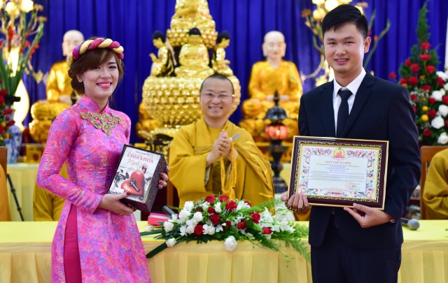 Chùa Giác Ngộ: Lễ hằng thuận của Phật tử Thành Duy và Hoàng Anh