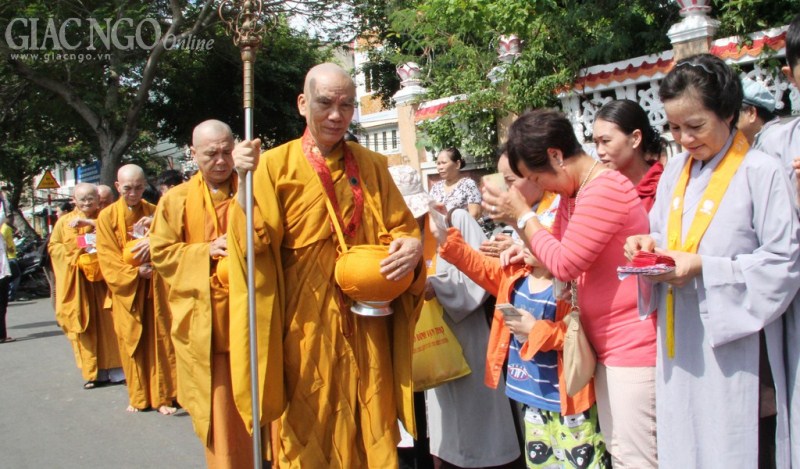 An Cư: Mùa nạp năng lượng nhiều phước đức