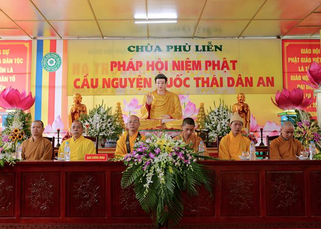 Thái Nguyên : Pháp hội niệm Phật cầu nguyện quốc thái dân an.
