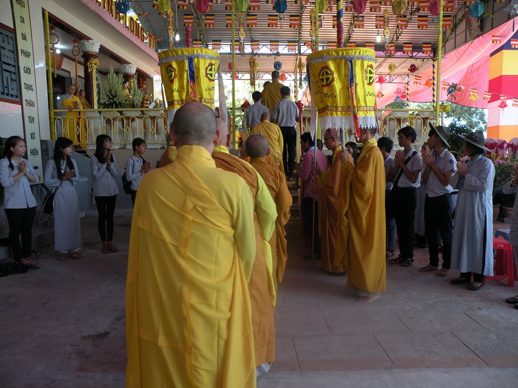 Mũi Né : Chùa Linh Long  tổ chức Lạc thành chính điện và an vị báu tượng Quán Thế âm