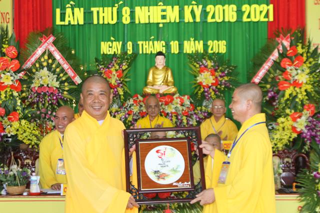 Đồng Tháp: Phật giáo TX. Hồng Ngự có trưởng Ban trị sự mới