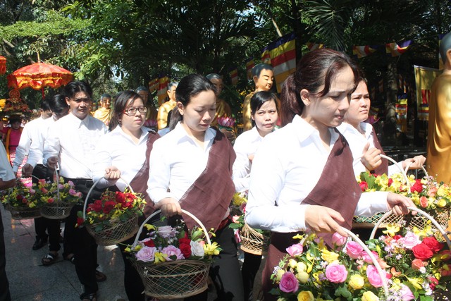Đồng Nai:   Đại lễ dâng y Kathina - PL.2560