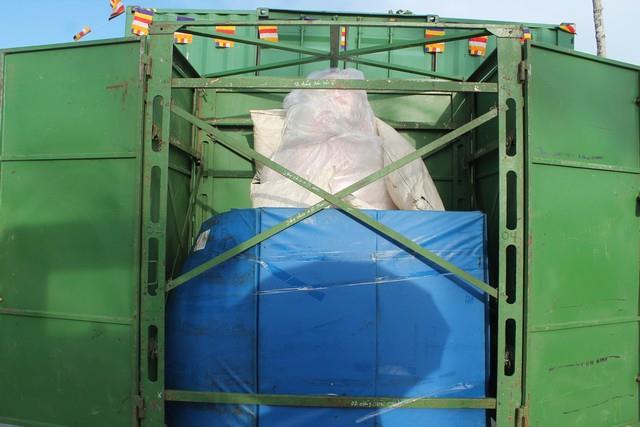 Bình Dương: Lễ cung nghinh Phật Ngọc Hòa Bình Thế Giới