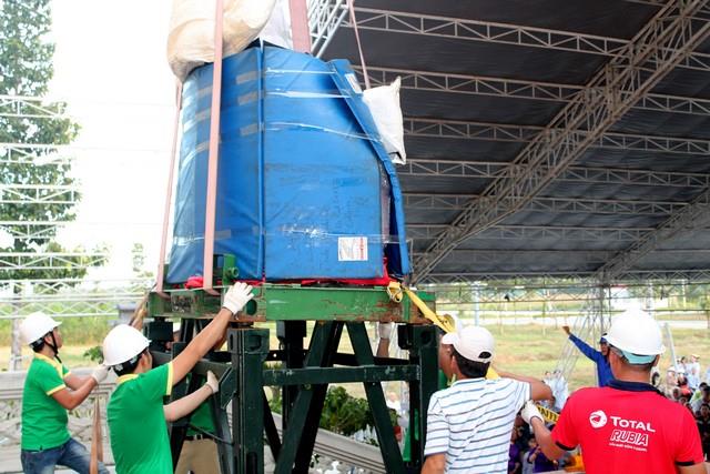 Bình Dương: Lễ cung nghinh Phật Ngọc Hòa Bình Thế Giới