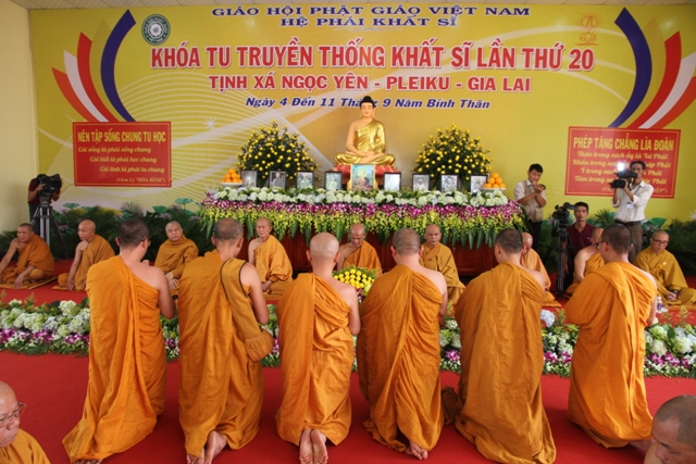Lễ Bế mạc khóa tu Truyền thống Khất sĩ lần thứ 20