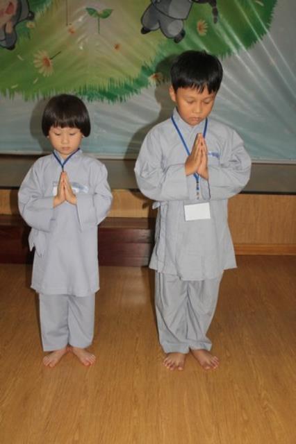 TP. Hồ Chí Minh: Phóng sự ảnh - Khóa tu: Gieo Hạt Từ Tâm - kì 53 với chủ đề: Chắp Tay Niệm Phật