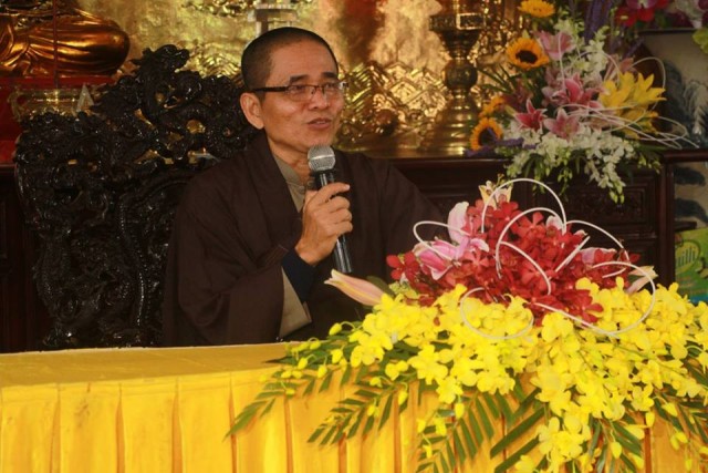 Thái Bình: Vọng Tây cư sĩ chia sẻ Phật pháp tại chùa Từ Xuyên