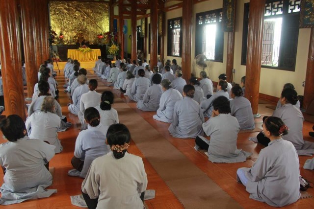 Thái Bình: Vọng Tây cư sĩ chia sẻ Phật pháp tại chùa Từ Xuyên
