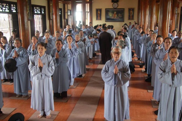 Thái Bình: Vọng Tây cư sĩ chia sẻ Phật pháp tại chùa Từ Xuyên