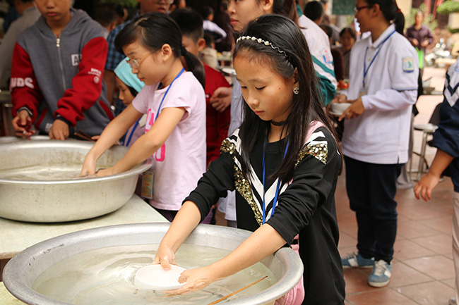 Hà Nội: Chùa Tăng Phúc tổ chức khoá tu “ Theo dấu chân Phật” lần thứ 5