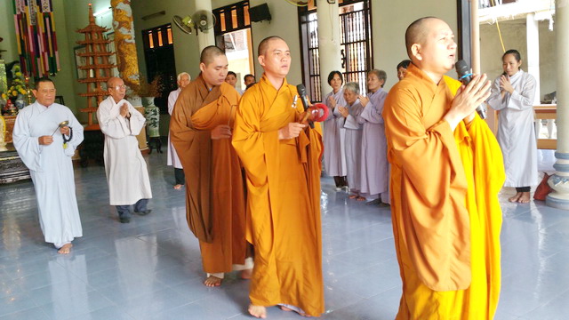 Phật giáo thị xã Ninh Hòa tổ chức lễ Phật thành đạo