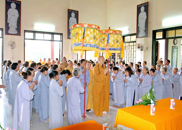 Khánh Hòa: Ninh Hòa tổ chức khóa tu một ngày an lạc lần V