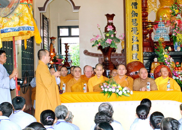 Khánh Hòa: Ninh Hòa tổ chức khóa tu một ngày an lạc lần V