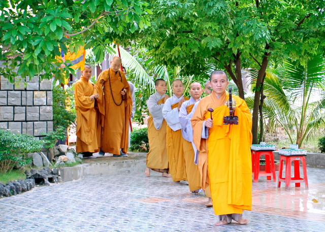 Khánh Hòa: Ninh Hòa tổ chức khóa tu một ngày an lạc lần V